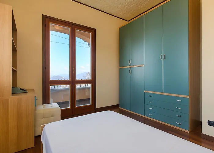 Caterina By Impero House Daire Stresa