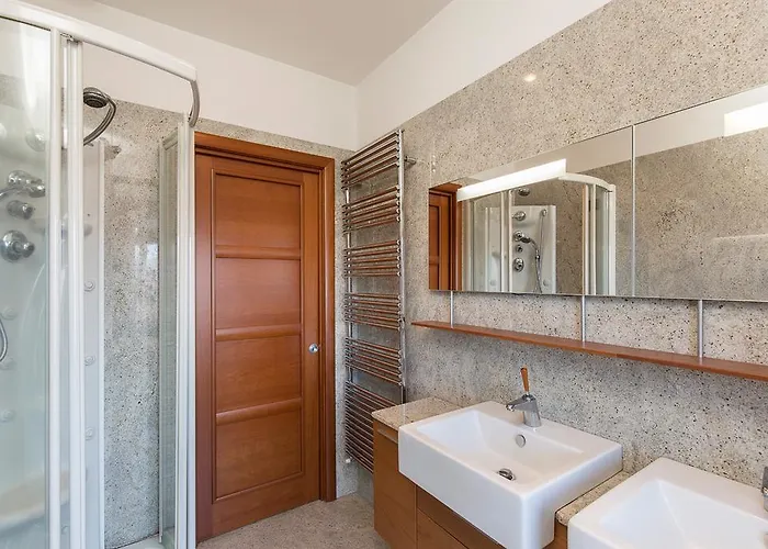 Caterina By Impero House Stresa